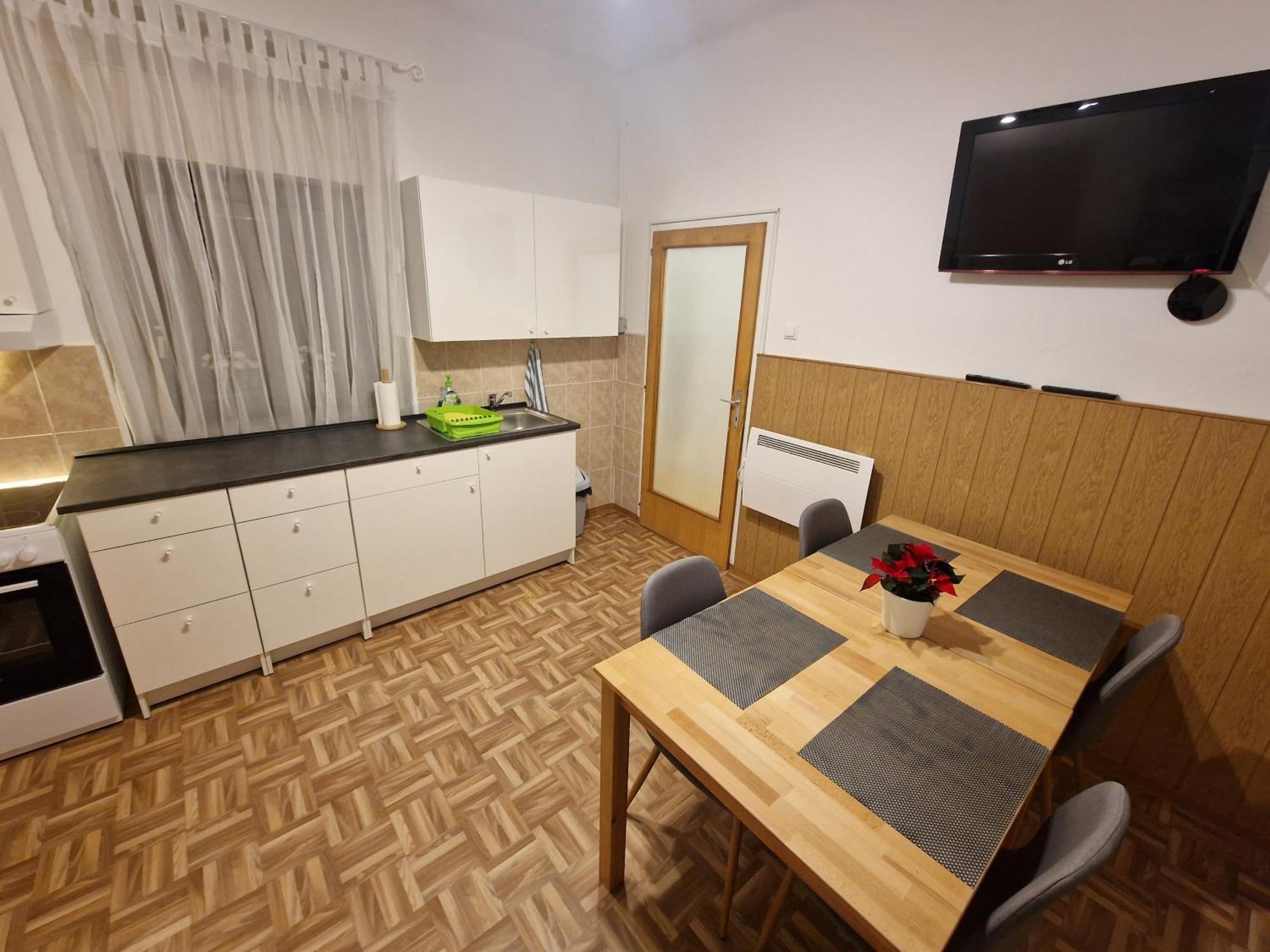 Saso Rooms & Apartments Lubiana Esterno foto