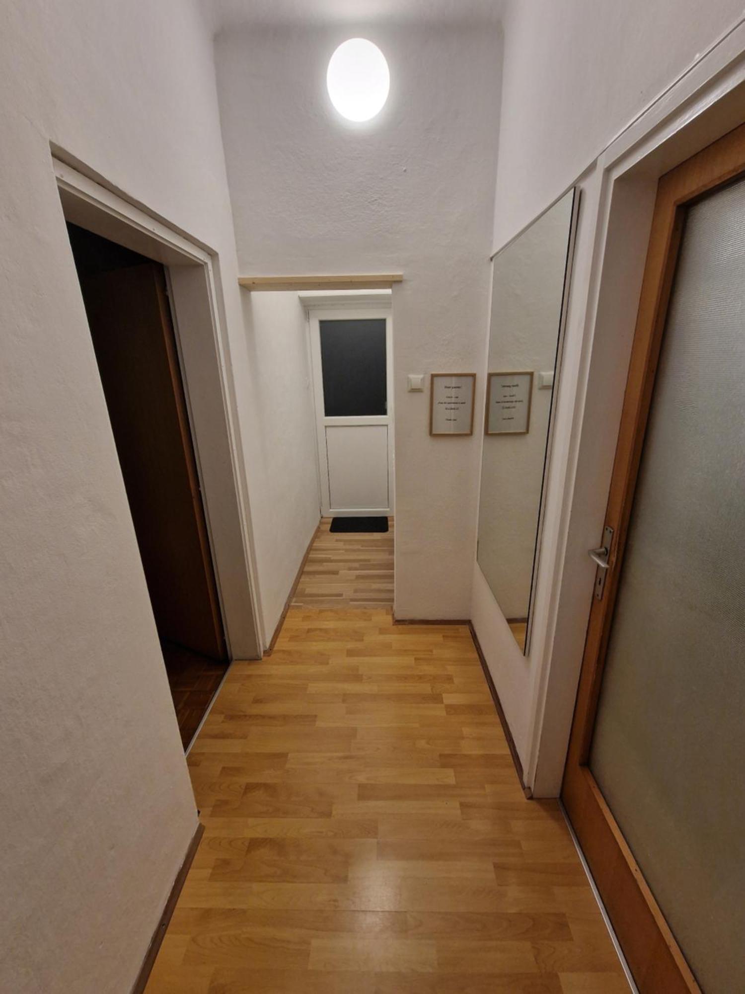 Saso Rooms & Apartments Lubiana Esterno foto